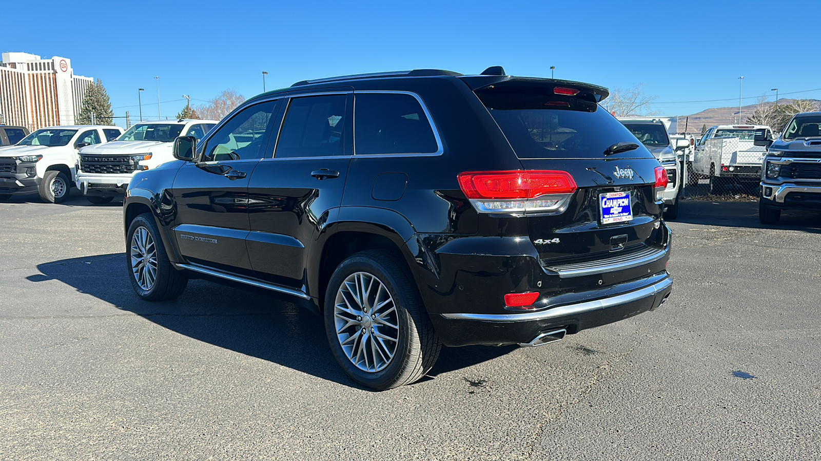 2017 Jeep Grand Cherokee Summit 7