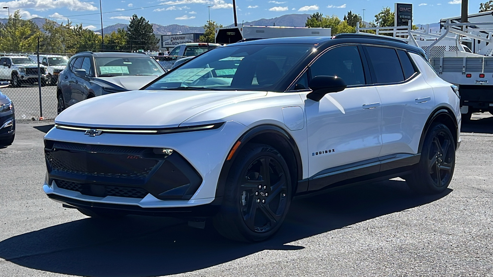 2024 Chevrolet Equinox EV RS 1