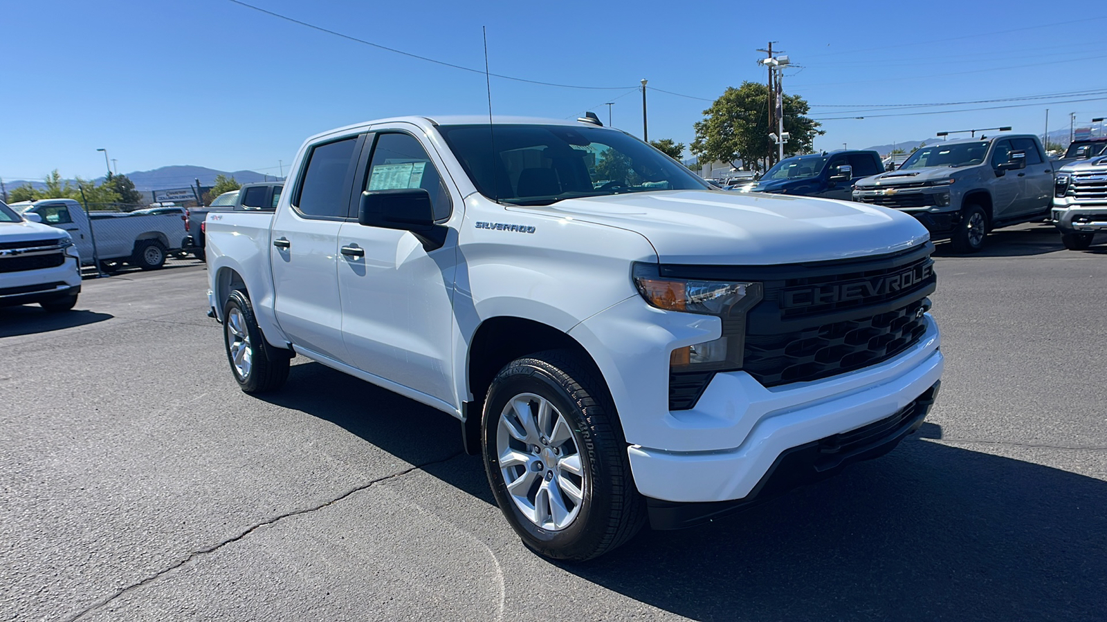 2024 Chevrolet Silverado 1500 Custom 3