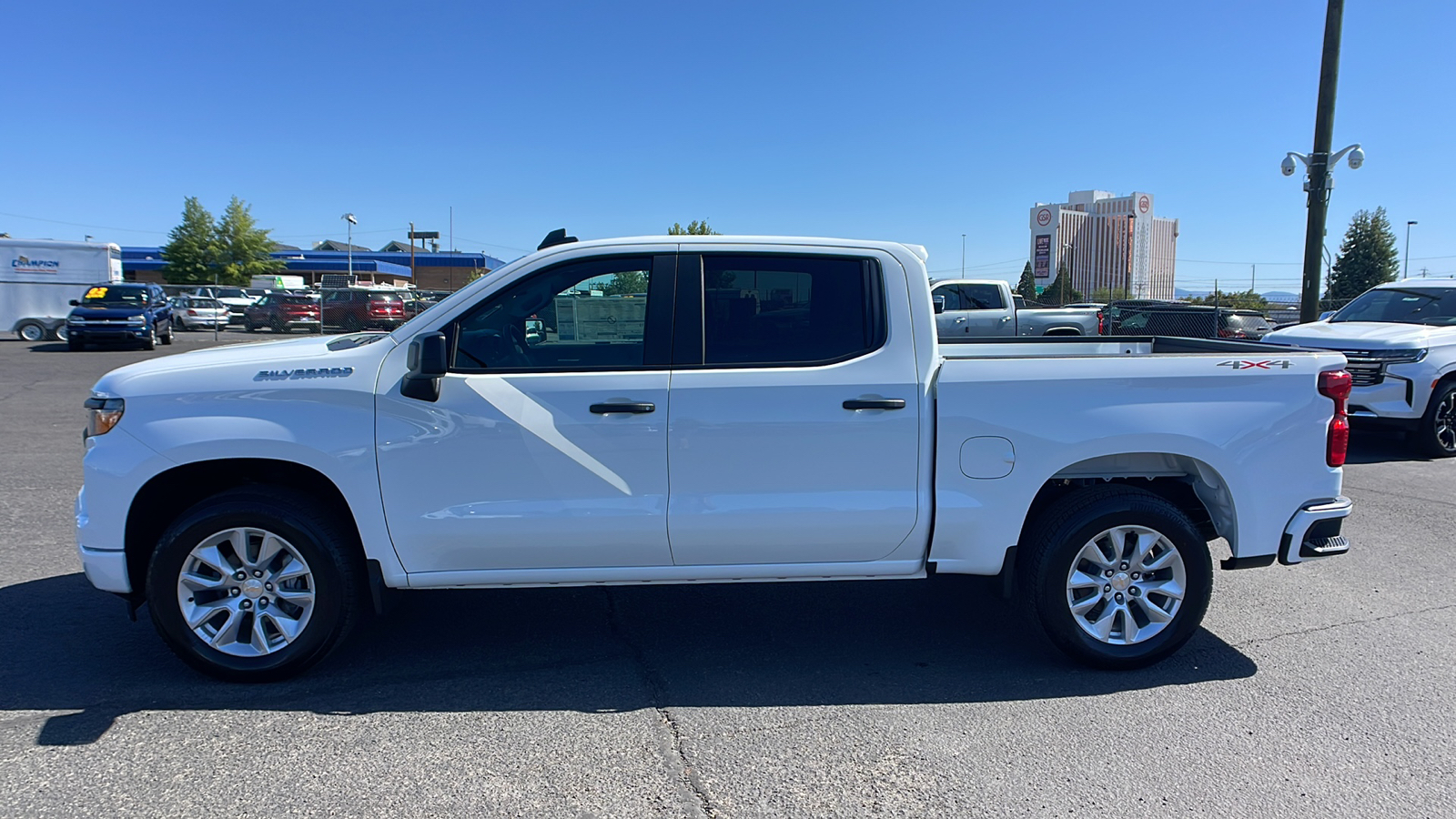 2024 Chevrolet Silverado 1500 Custom 8