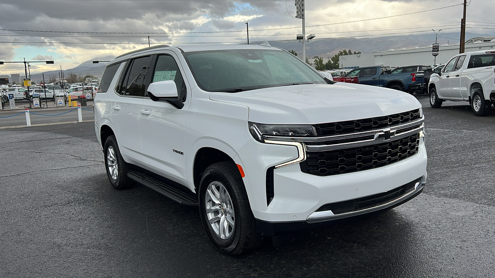 2024 Chevrolet Tahoe LS 3