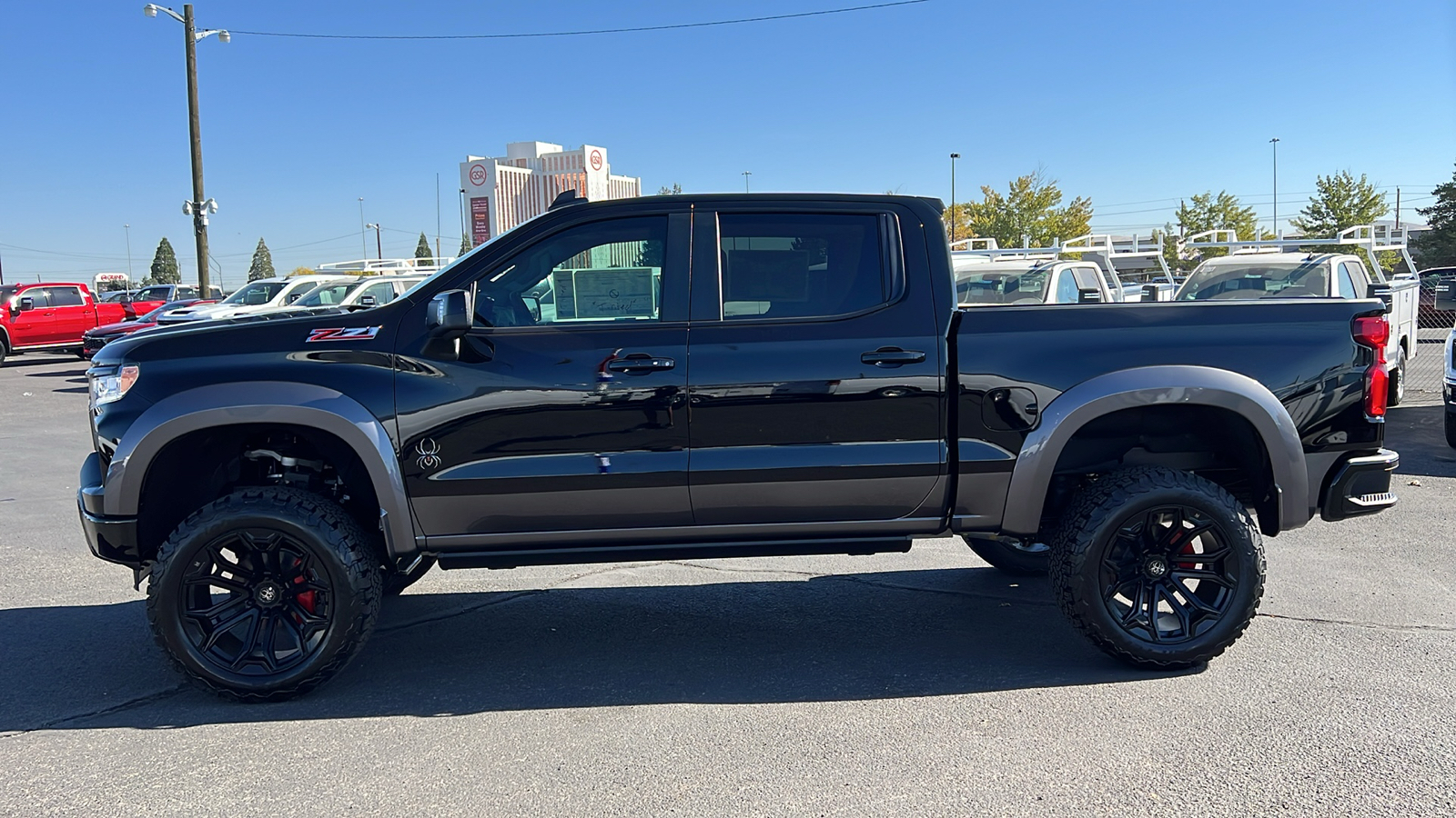 2024 Chevrolet Silverado 1500 RST 8