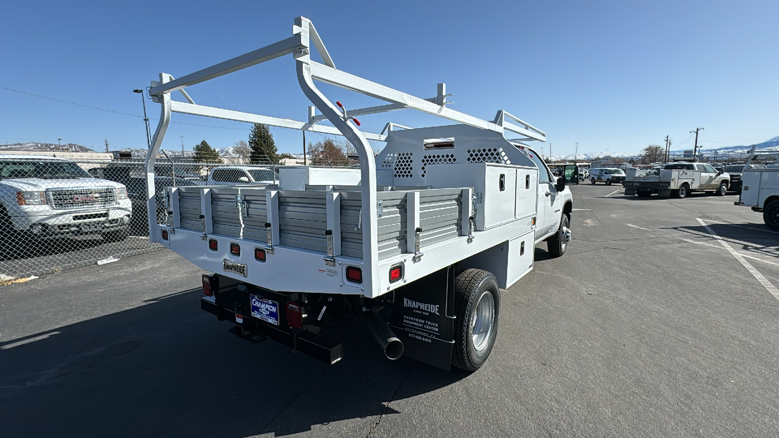 2024 Chevrolet Silverado 3500HD CC Work Truck 4