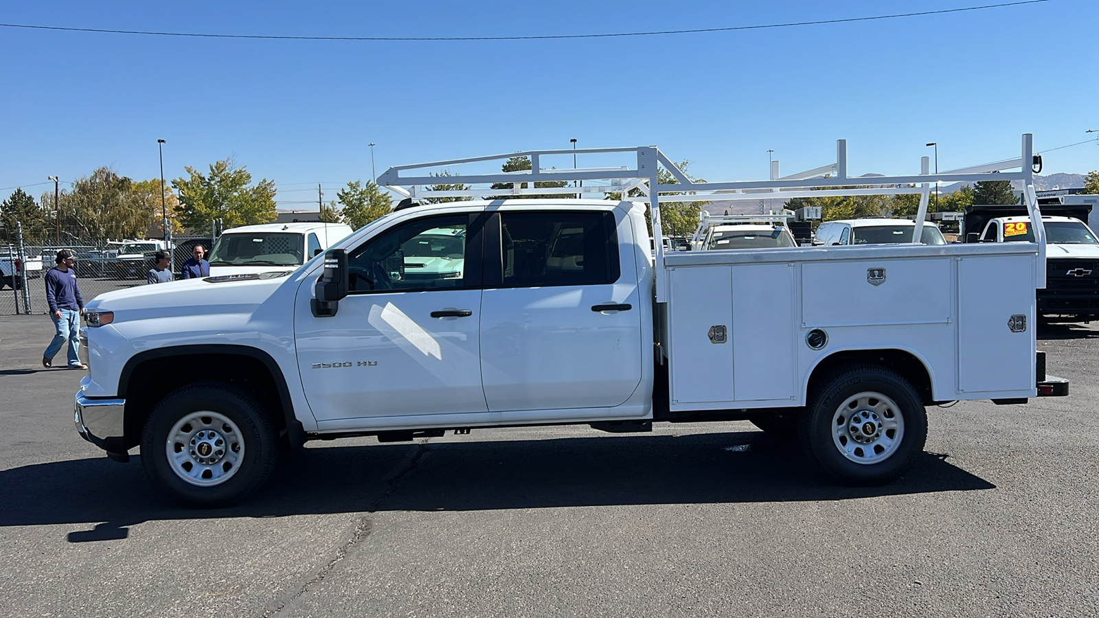 2024 Chevrolet Silverado 3500HD Work Truck 8