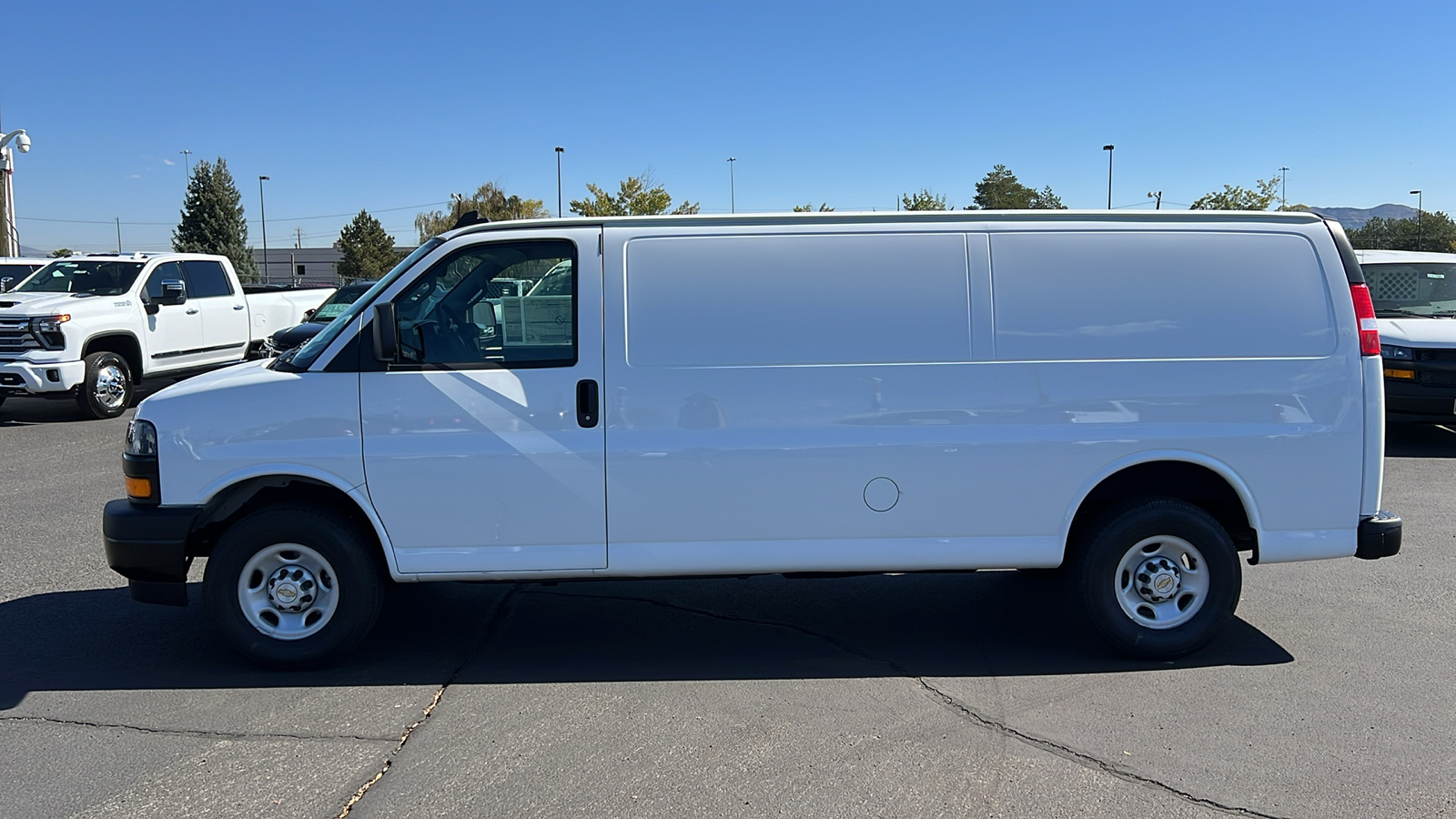 2024 Chevrolet Express Cargo Van  8