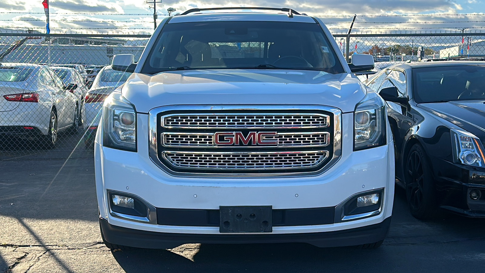 2015 GMC Yukon XL SLT 2