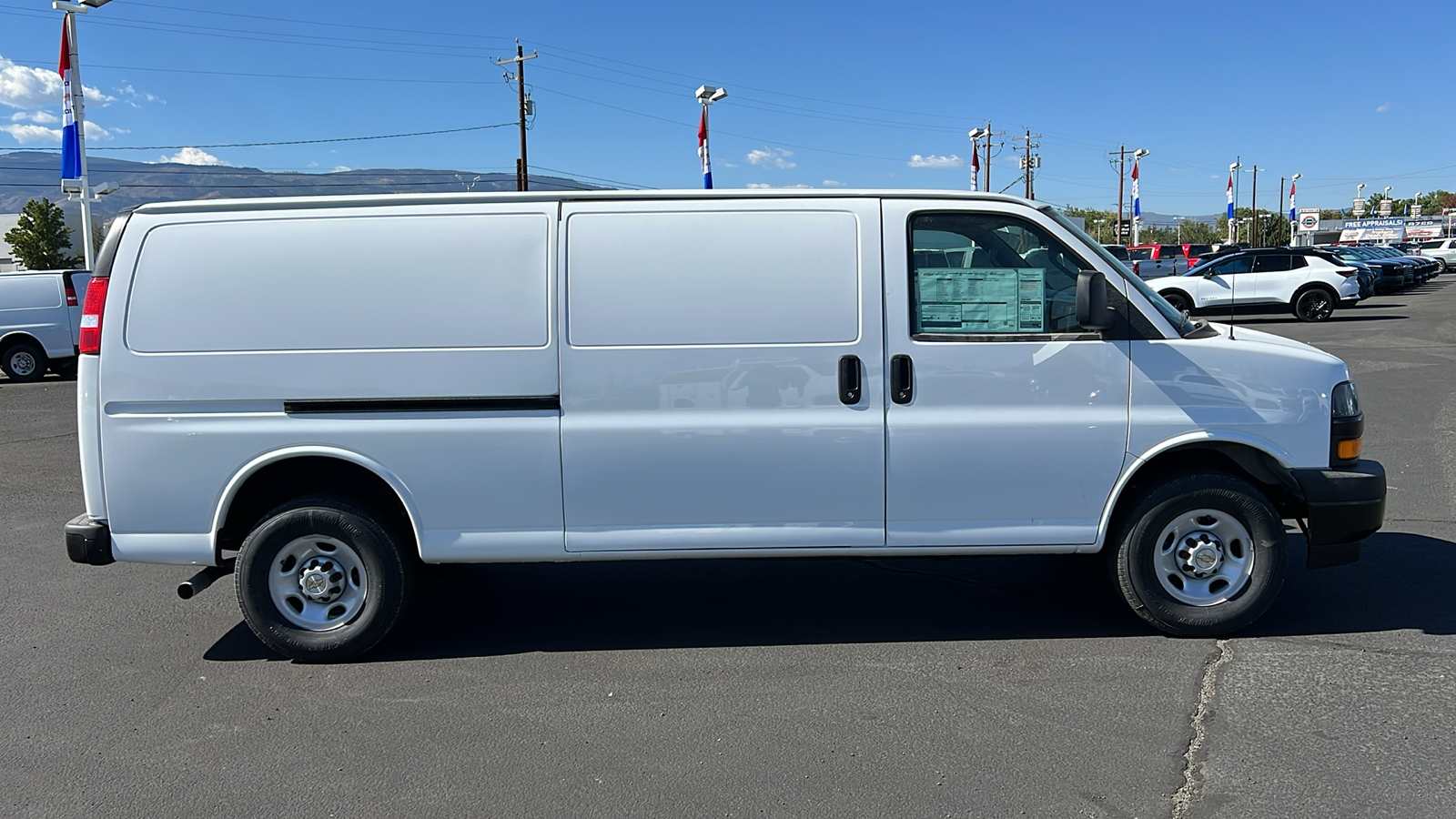 2024 Chevrolet Express Cargo Van  4