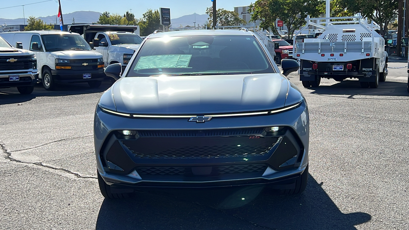 2024 Chevrolet Equinox EV RS 2