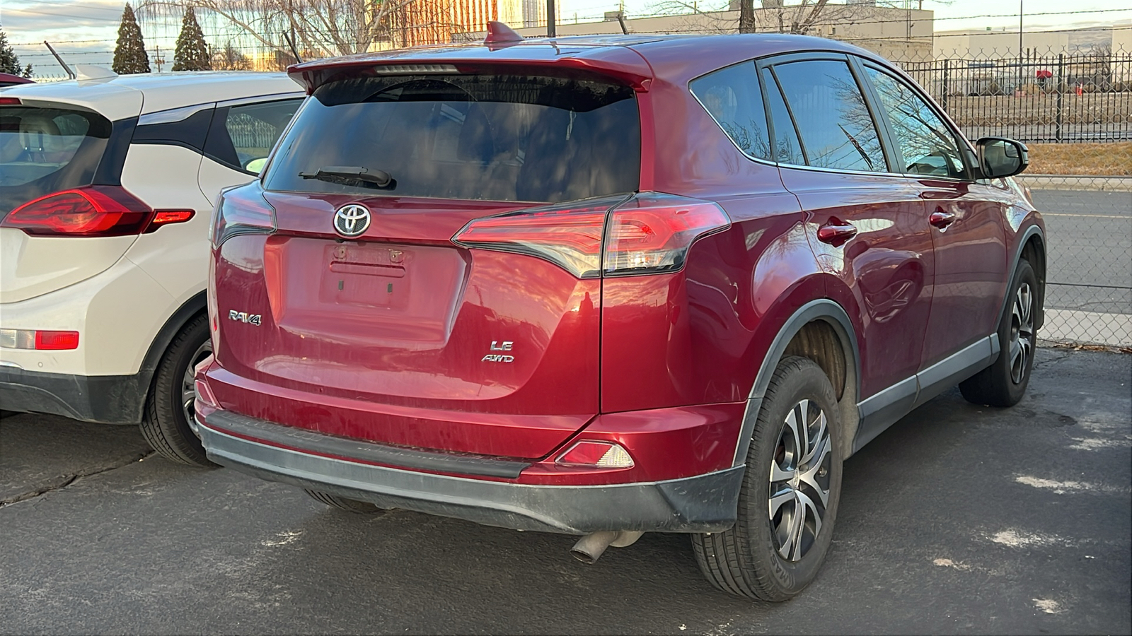 2018 Toyota RAV4 LE 2