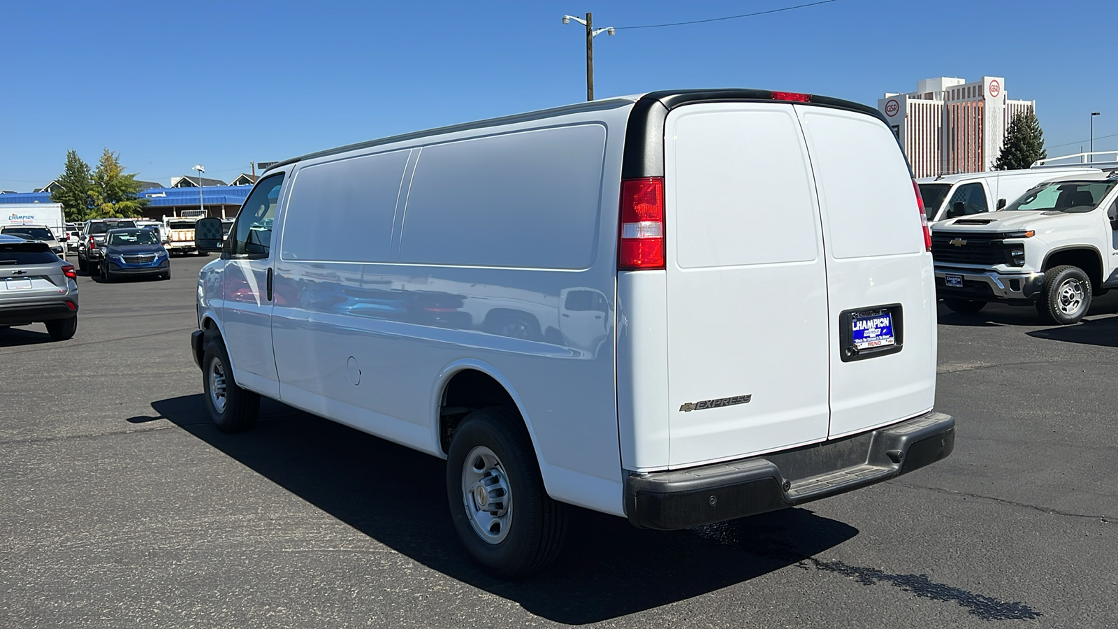 2024 Chevrolet Express Cargo Van  7