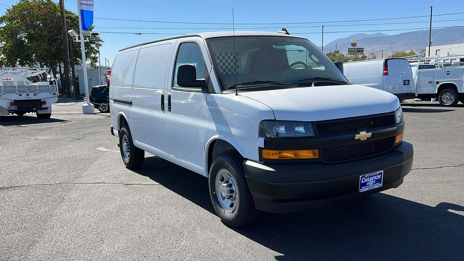 2024 Chevrolet Express Cargo Van  3