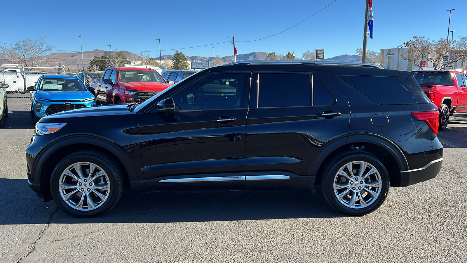 2020 Ford Explorer Limited 8