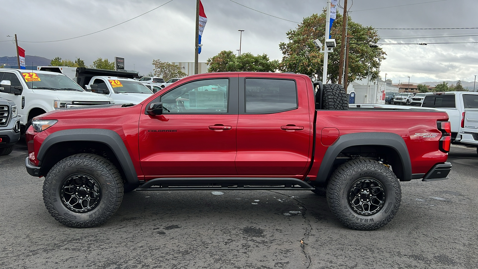 2024 Chevrolet Colorado 4WD ZR2 8