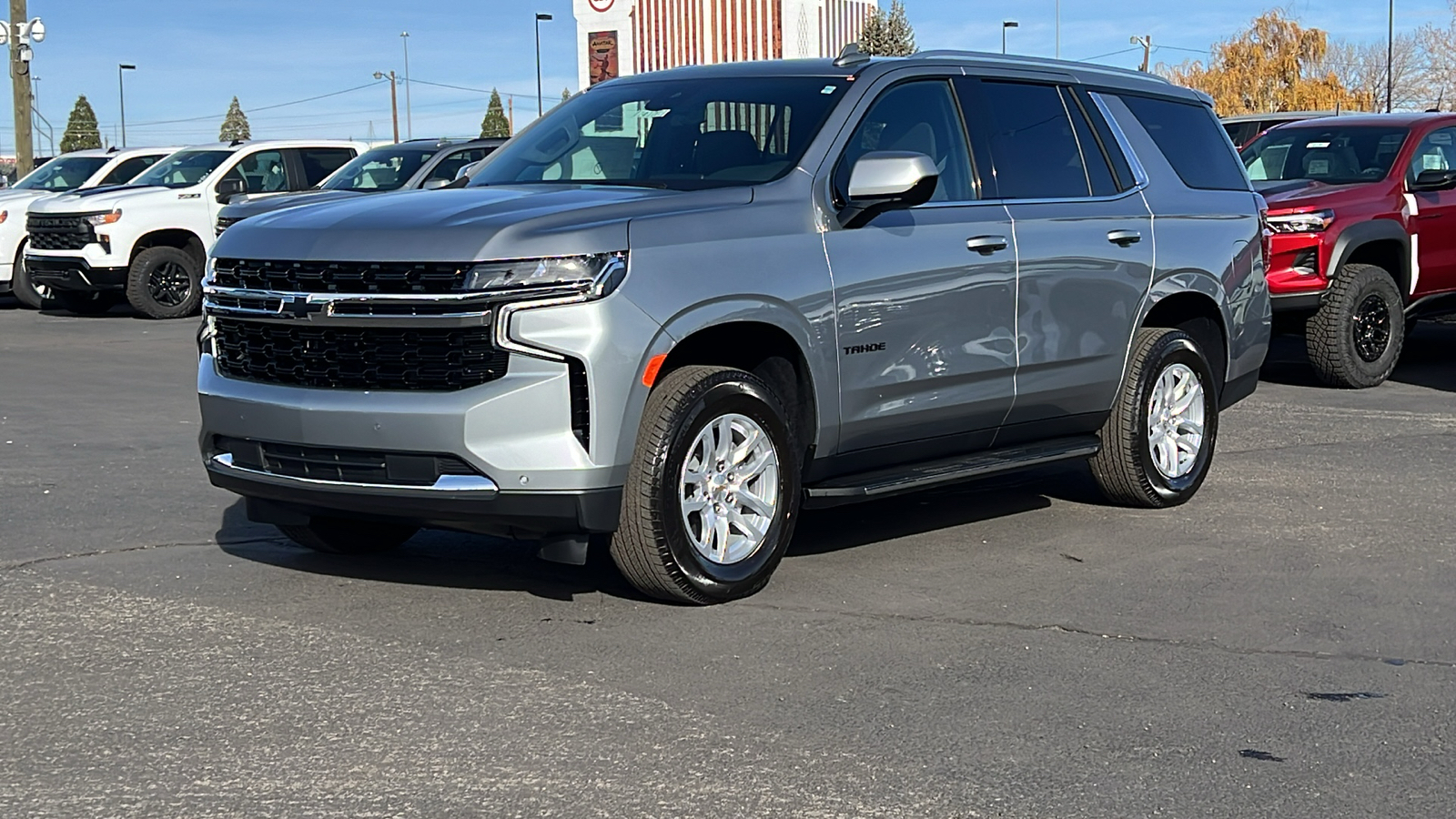 2024 Chevrolet Tahoe LS 1