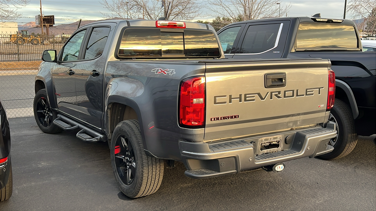 2022 Chevrolet Colorado  2