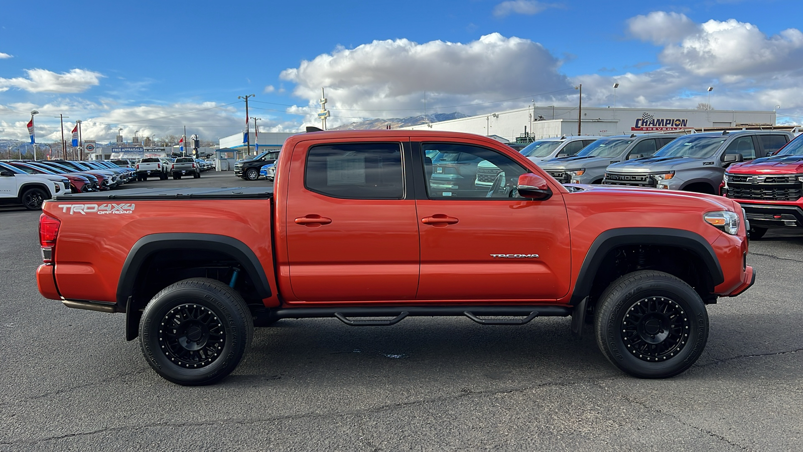 2016 Toyota Tacoma  4