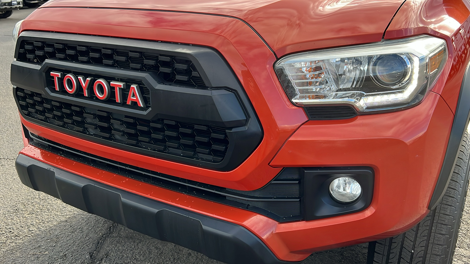 2016 Toyota Tacoma  9