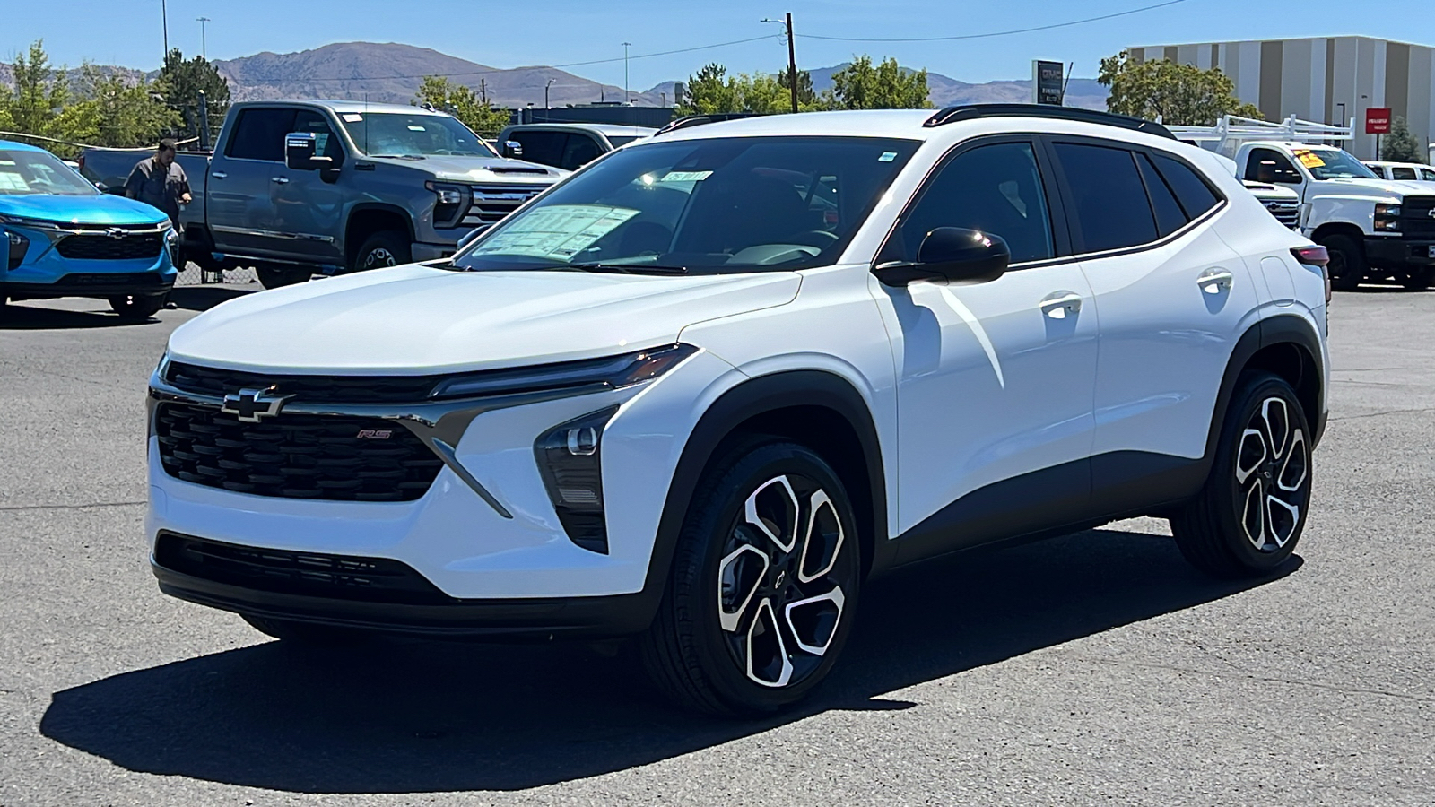 2025 Chevrolet Trax 2RS 1