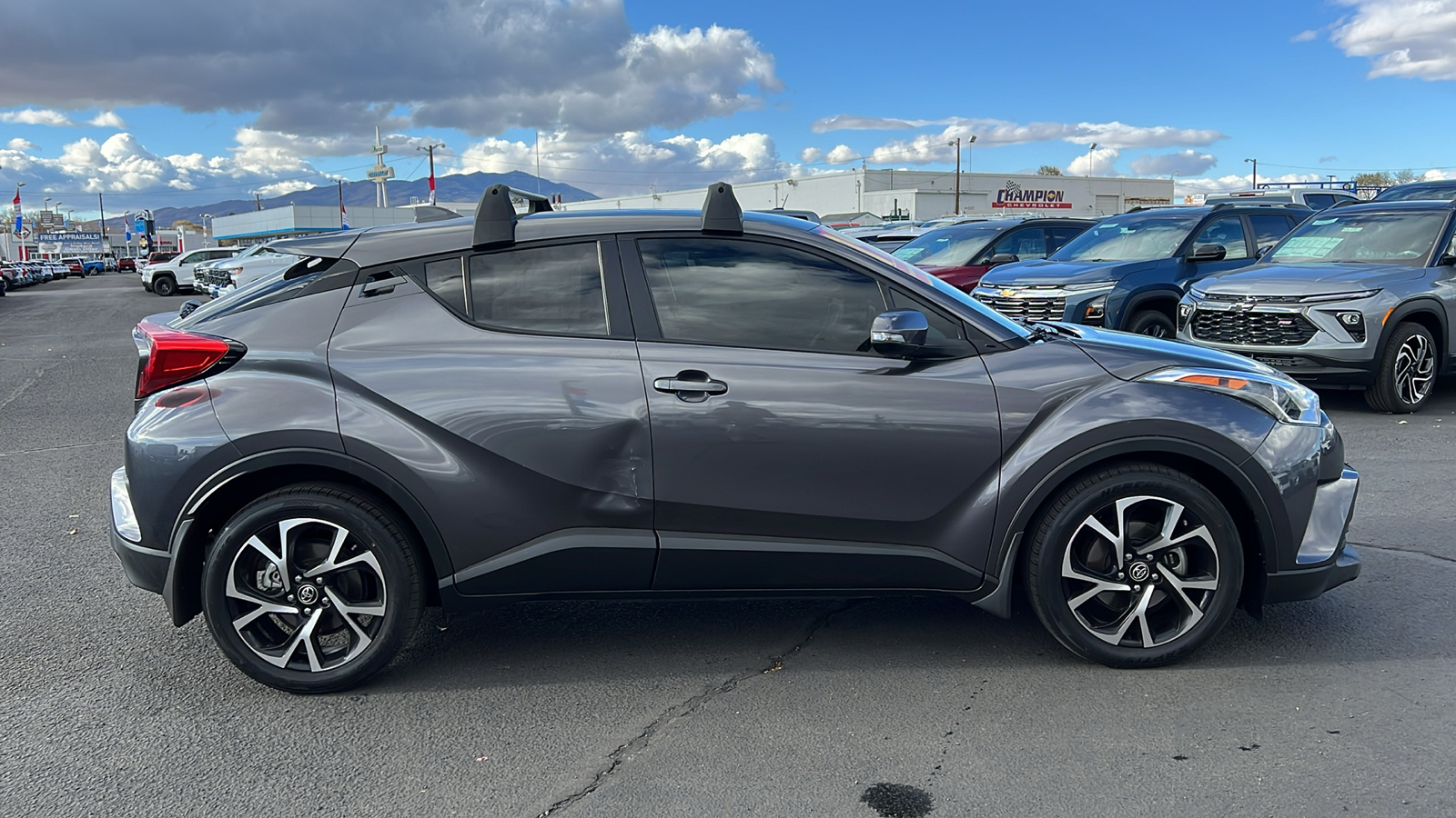 2019 Toyota C-HR  4