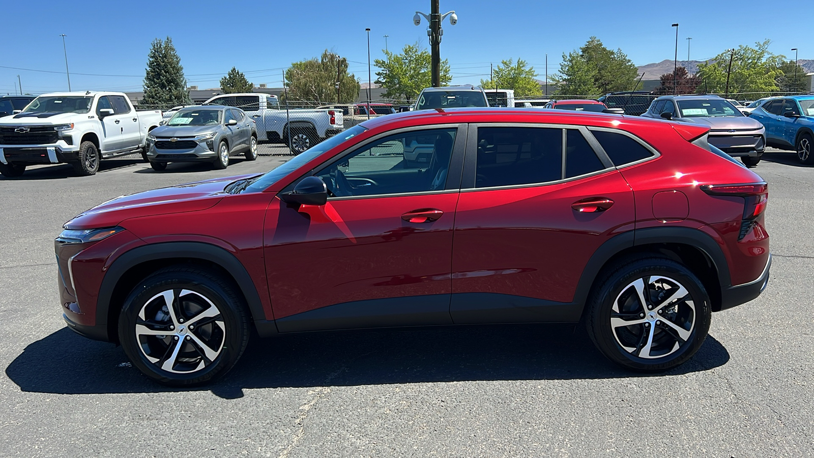 2025 Chevrolet Trax 1RS 8