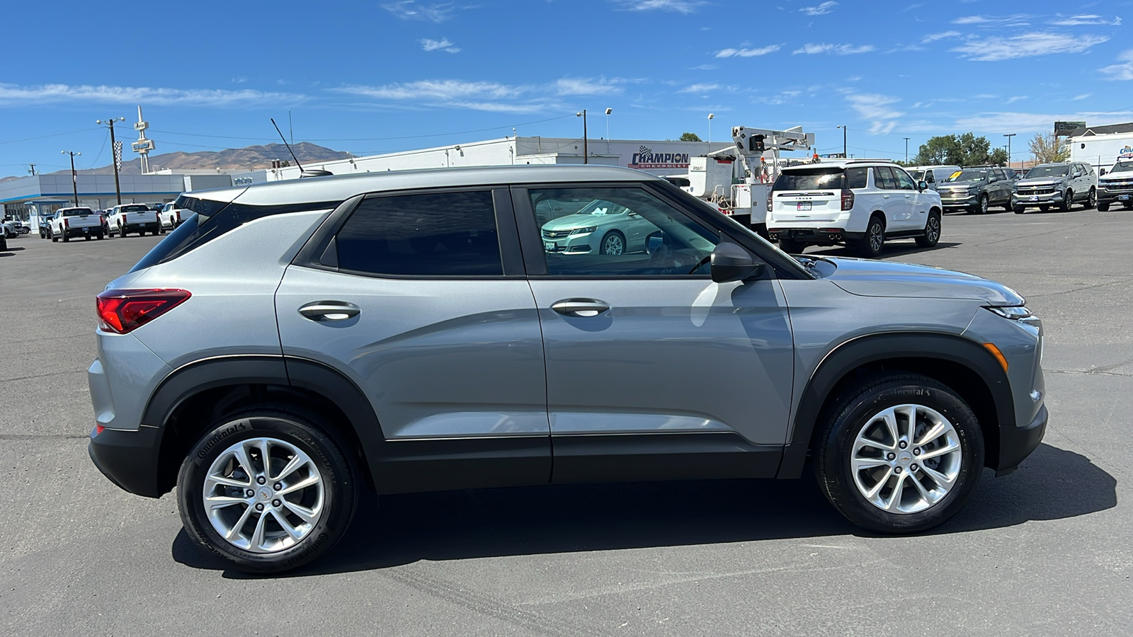 2025 Chevrolet Trailblazer LS 4