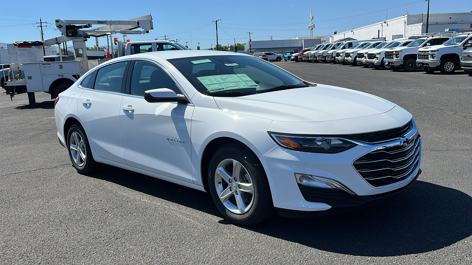 2025 Chevrolet Malibu LS 3