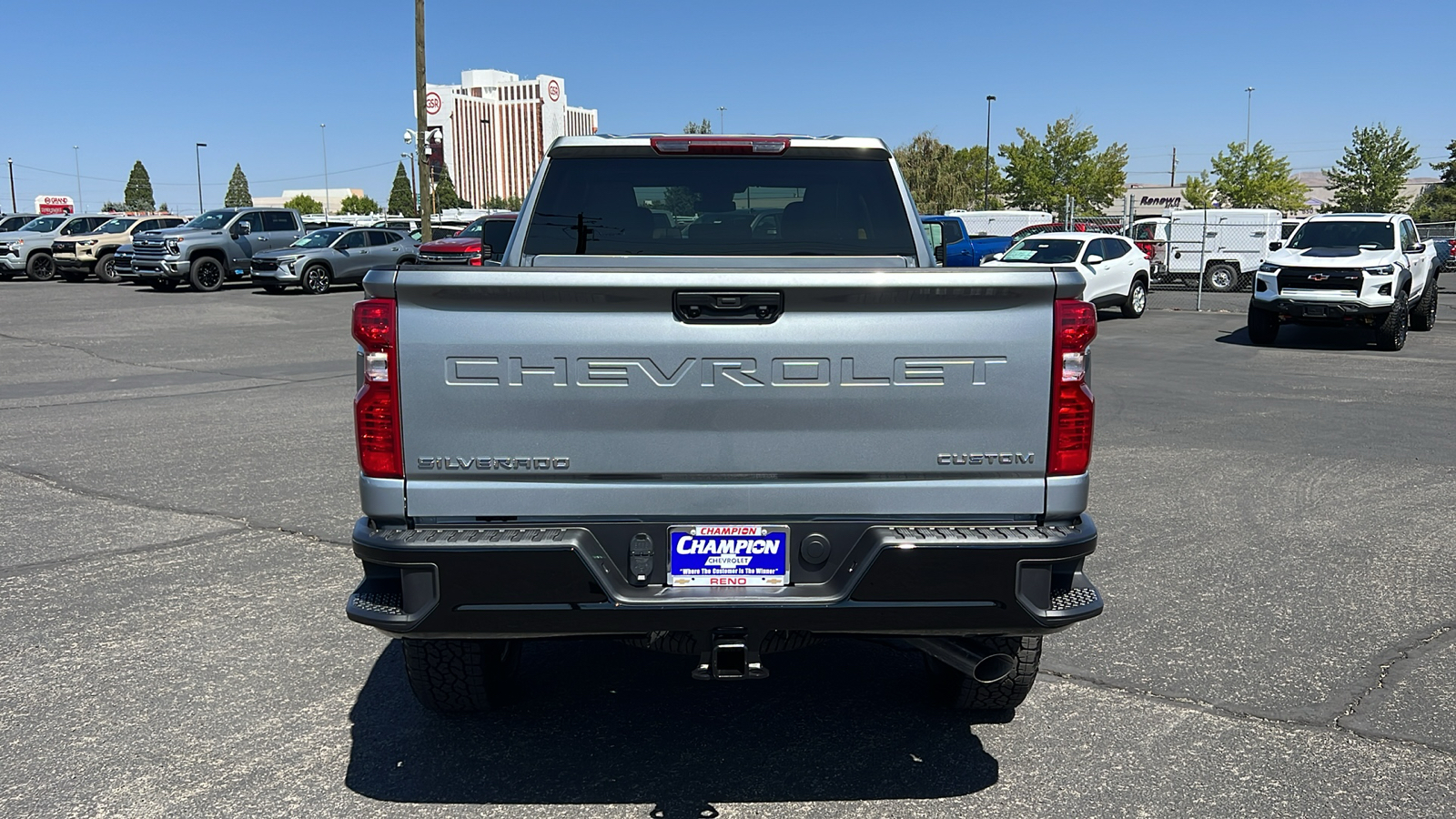 2025 Chevrolet Silverado 2500HD Custom 6