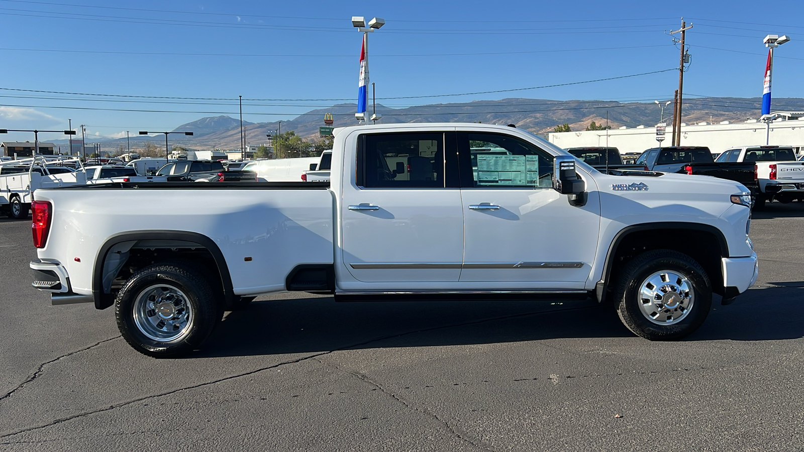 2025 Chevrolet Silverado 3500HD High Country 4