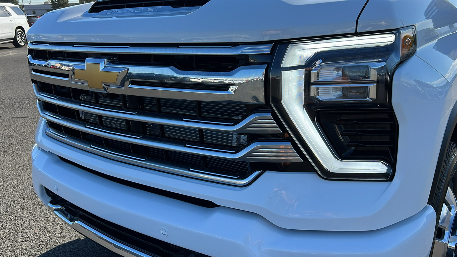 2025 Chevrolet Silverado 3500HD High Country 9