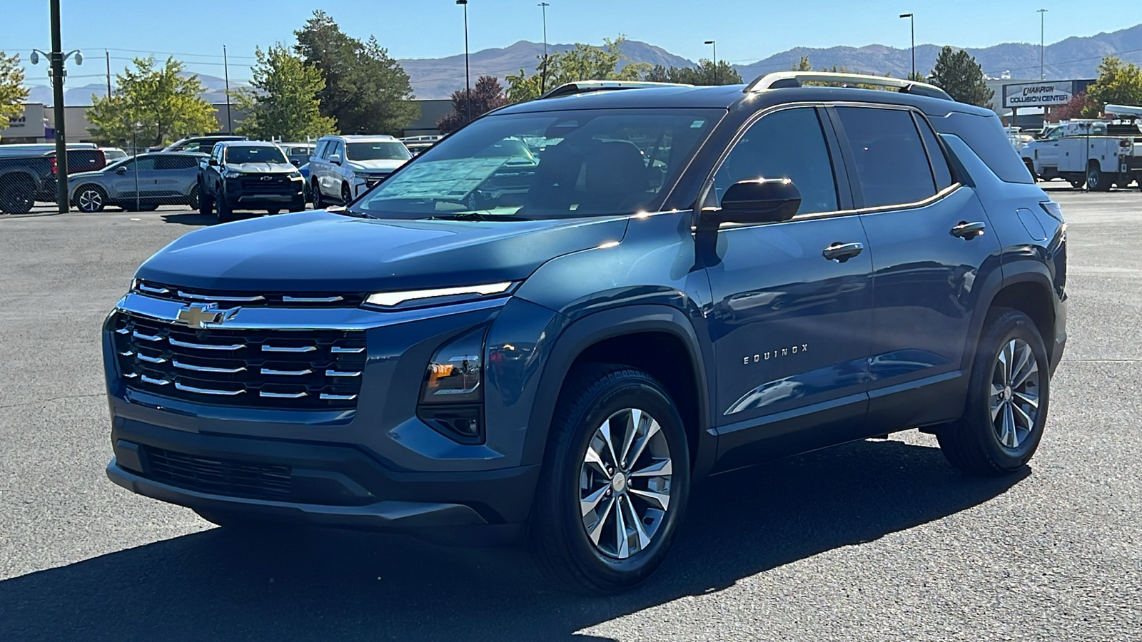 2025 Chevrolet Equinox AWD LT 1