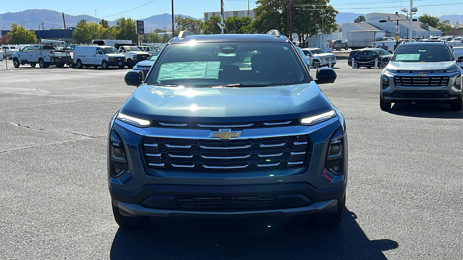 2025 Chevrolet Equinox AWD LT 2