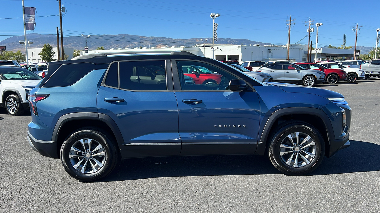 2025 Chevrolet Equinox AWD LT 4