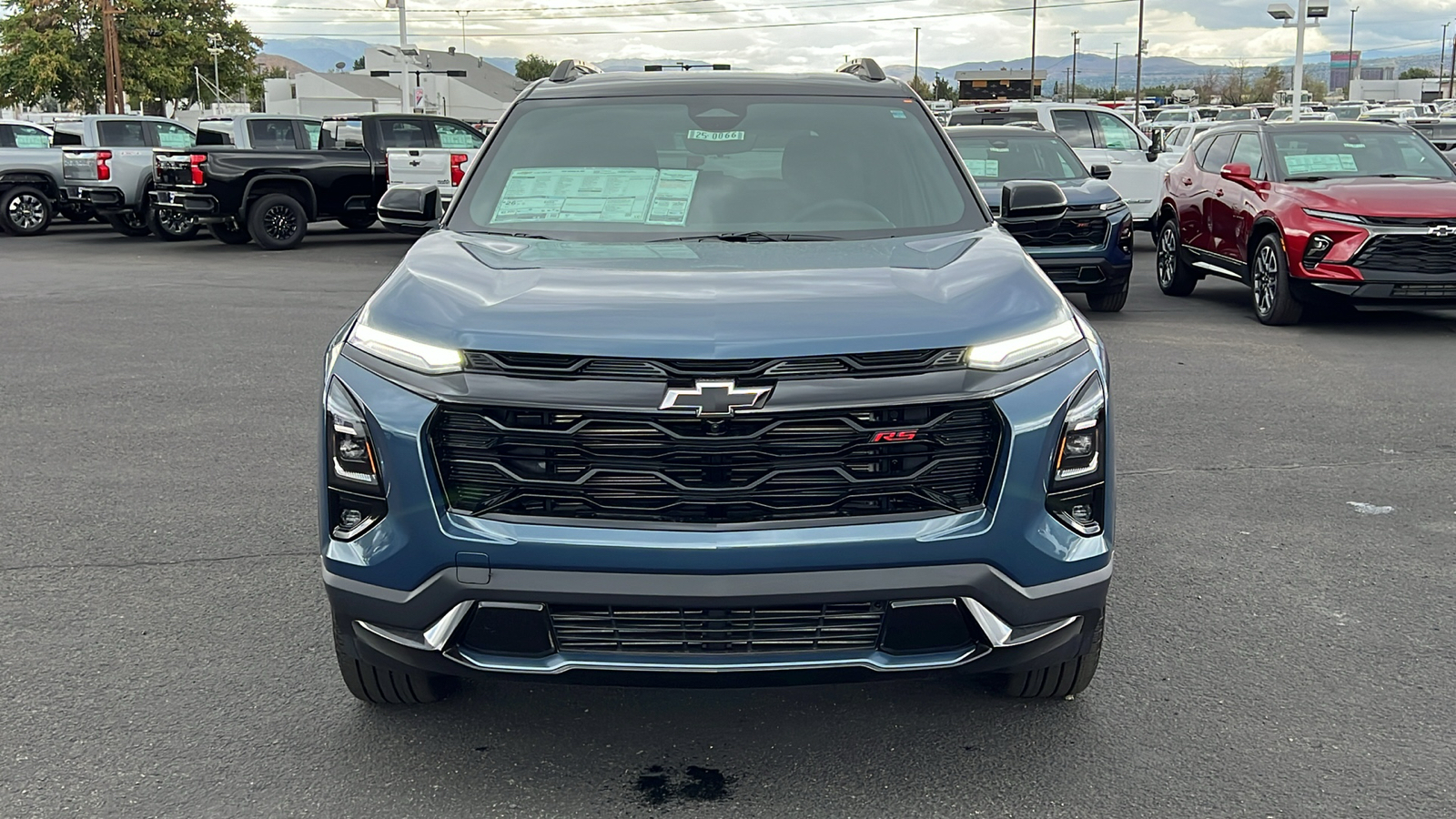 2025 Chevrolet Equinox AWD RS 2