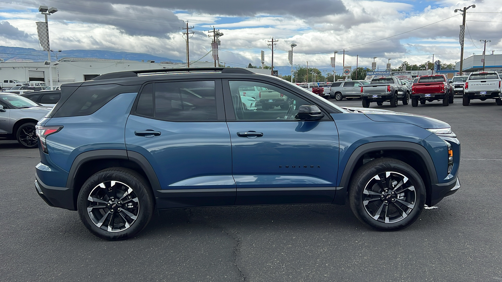 2025 Chevrolet Equinox AWD RS 4