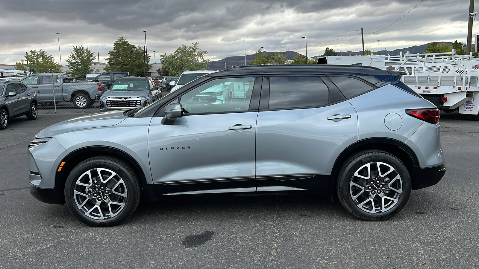 2025 Chevrolet Blazer RS 8