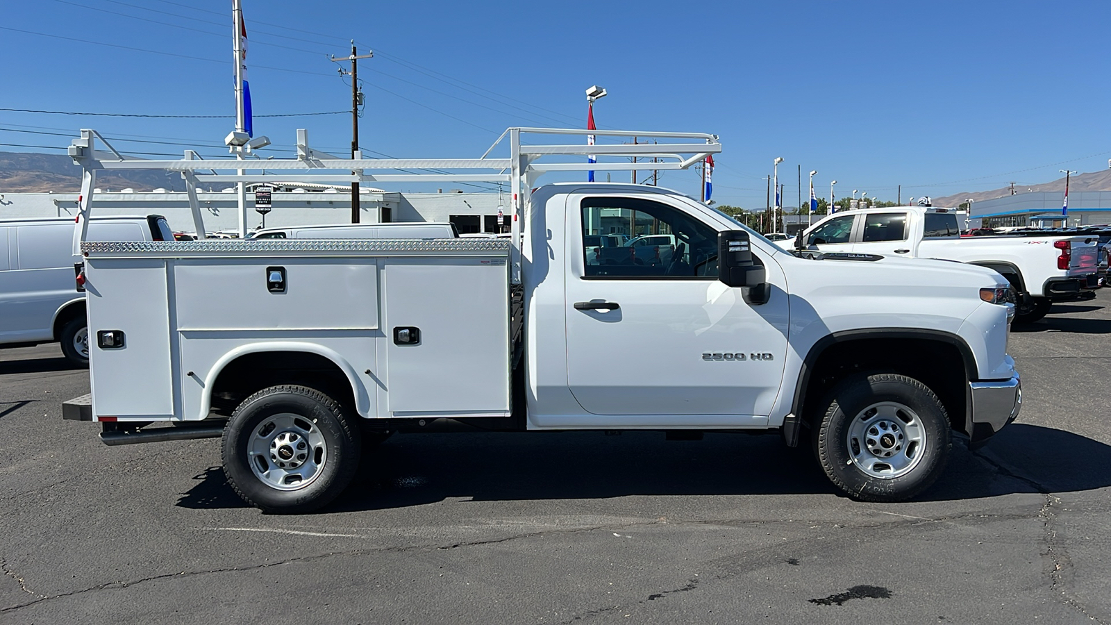 2025 Chevrolet Silverado 2500HD Work Truck 4