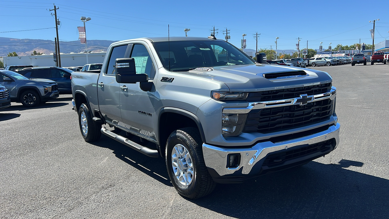 2025 Chevrolet Silverado 2500HD LT 3