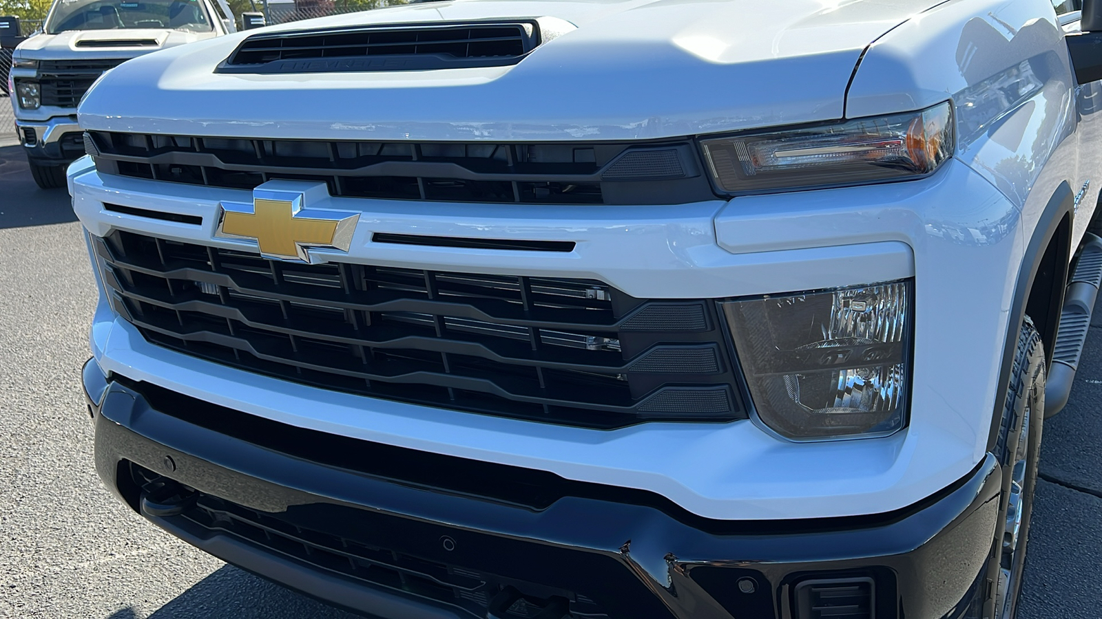 2025 Chevrolet Silverado 2500HD Custom 9