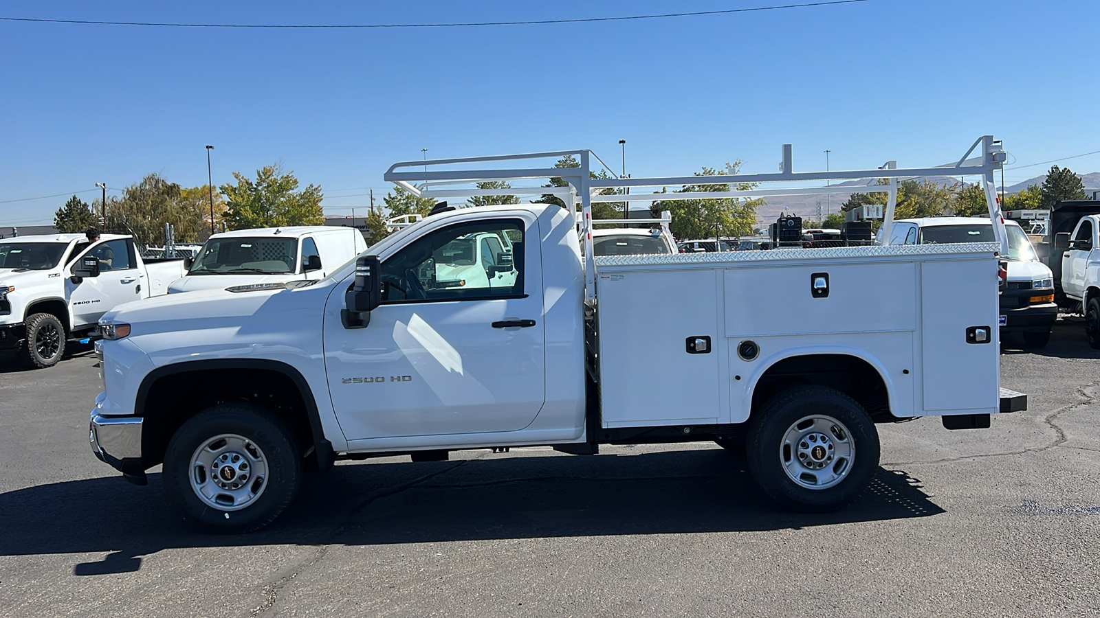 2025 Chevrolet Silverado 2500HD Work Truck 8