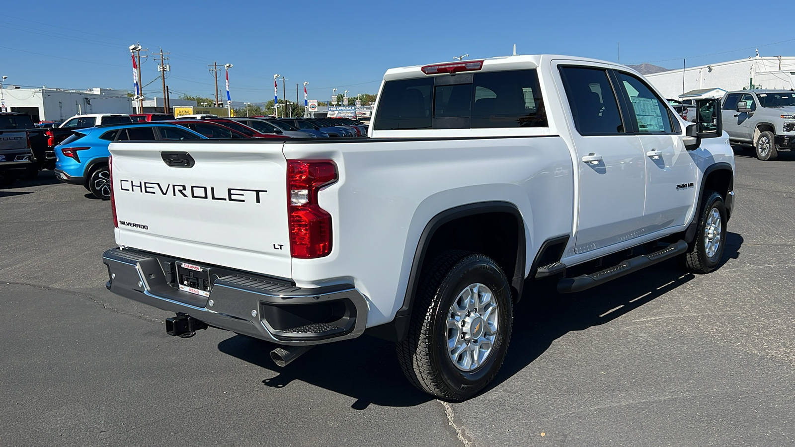 2025 Chevrolet Silverado 2500HD LT 5