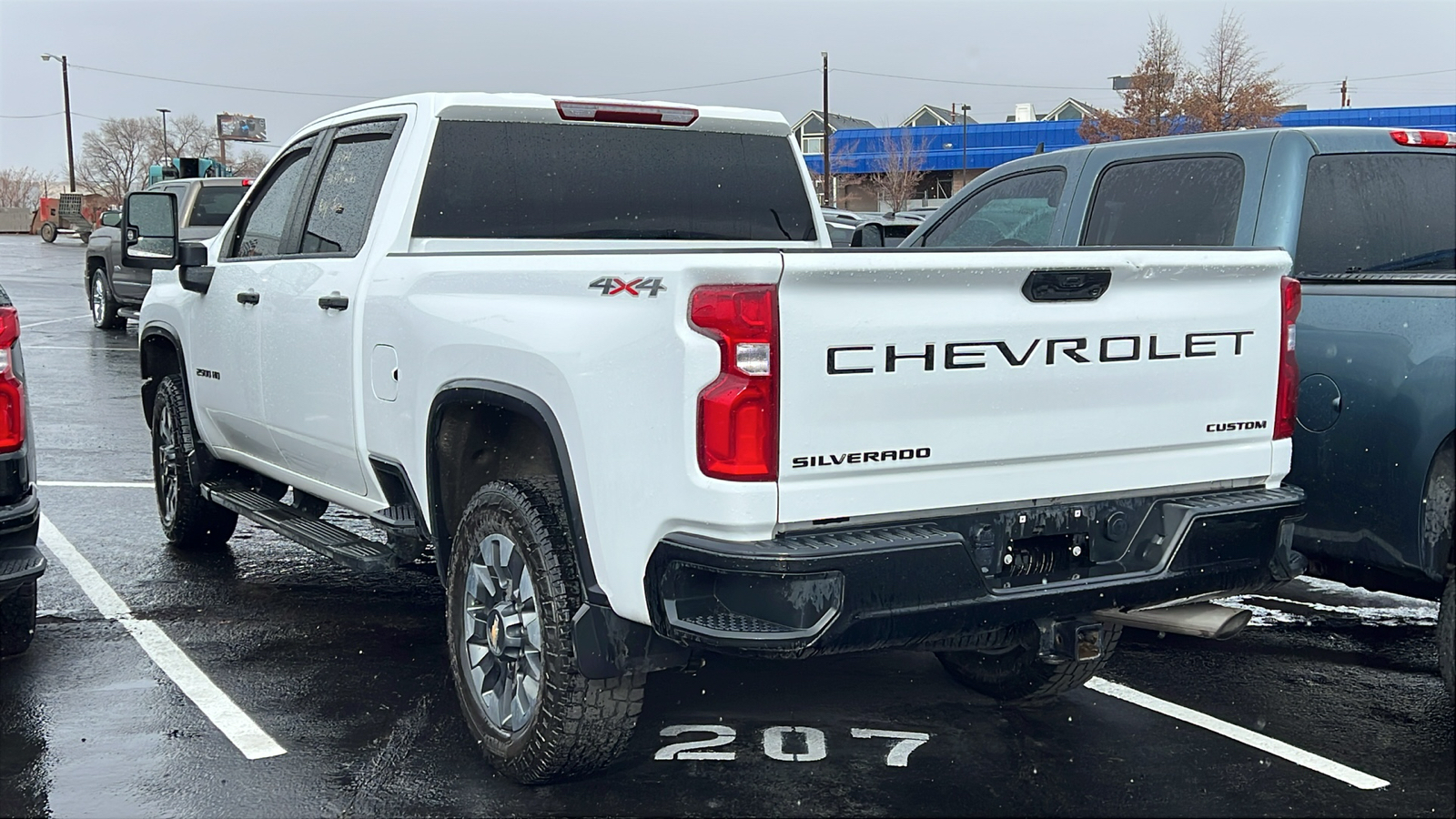 2021 Chevrolet Silverado 2500HD Custom 3