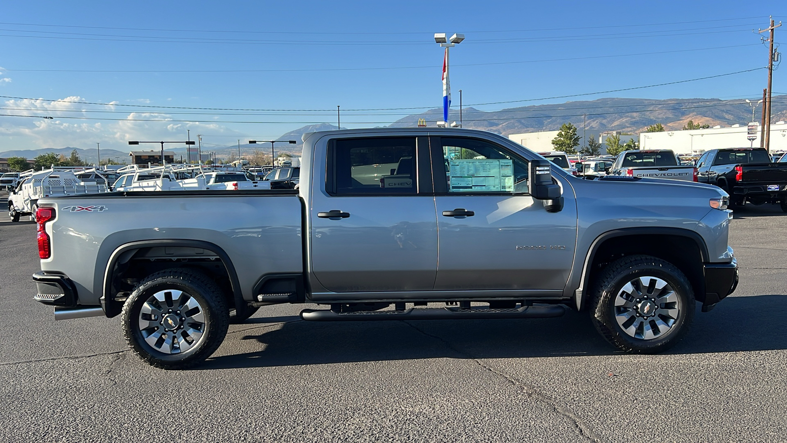 2025 Chevrolet Silverado 2500HD Custom 4