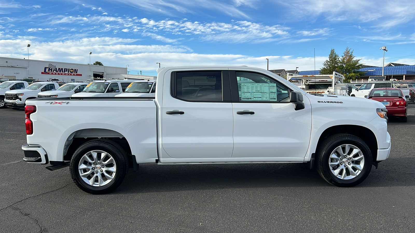 2025 Chevrolet Silverado 1500 Custom 4