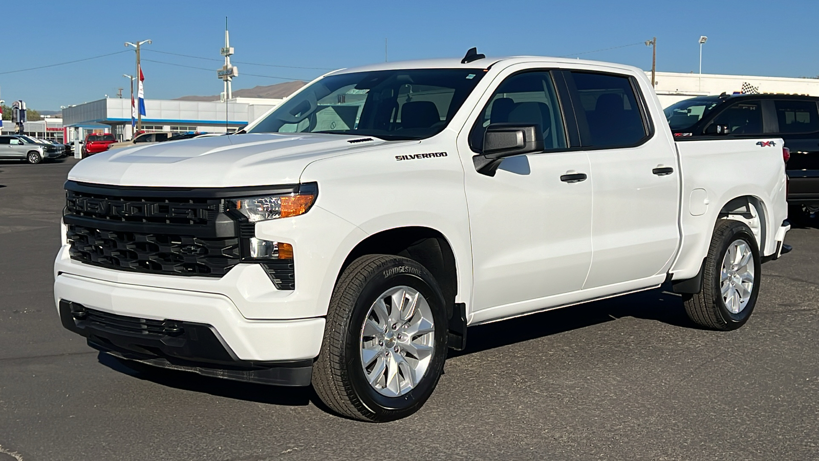 2025 Chevrolet Silverado 1500 Custom 1