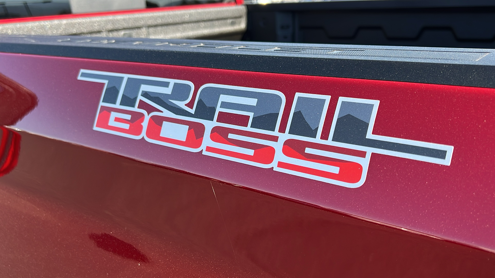 2025 Chevrolet Silverado 1500 LT Trail Boss 11