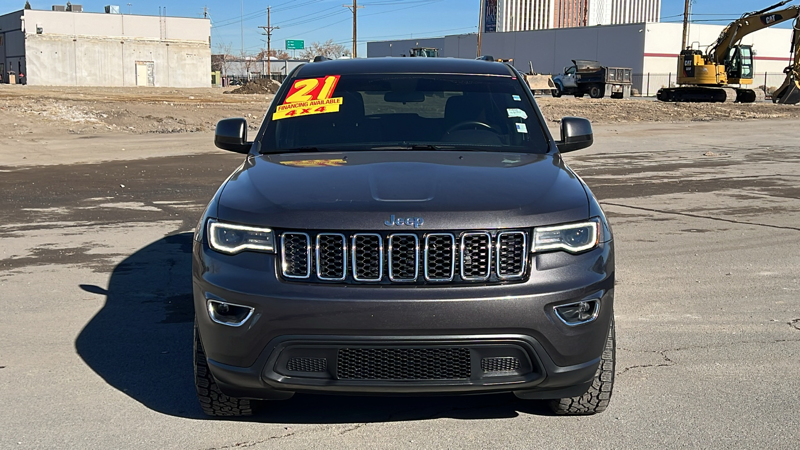 2021 Jeep Grand Cherokee Laredo E 2