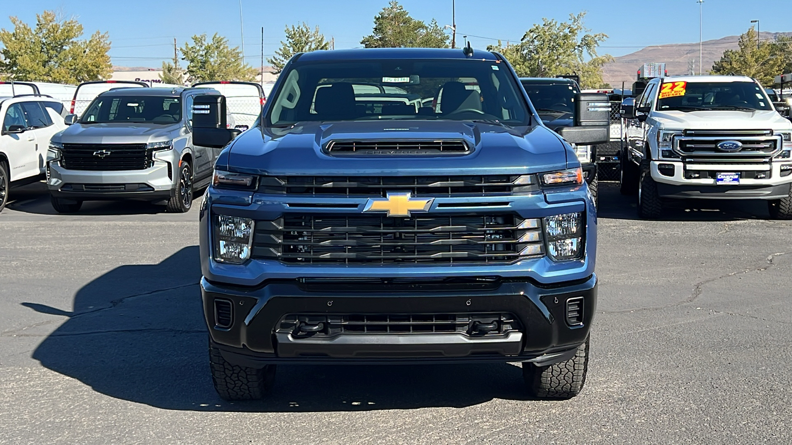 2025 Chevrolet Silverado 2500HD Custom 2