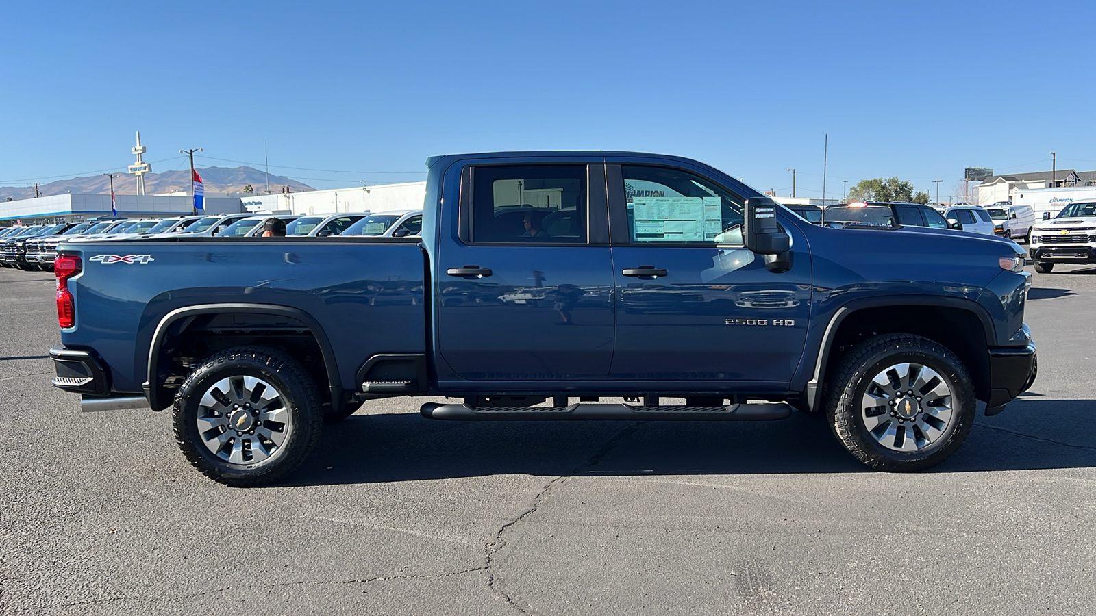 2025 Chevrolet Silverado 2500HD Custom 4