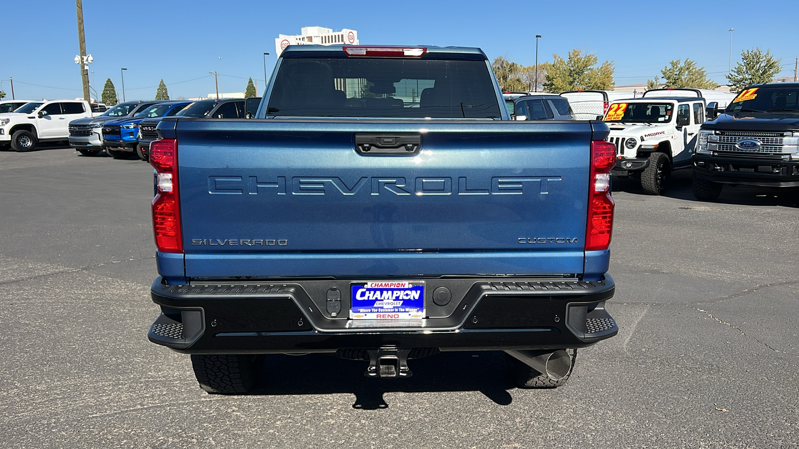 2025 Chevrolet Silverado 2500HD Custom 6