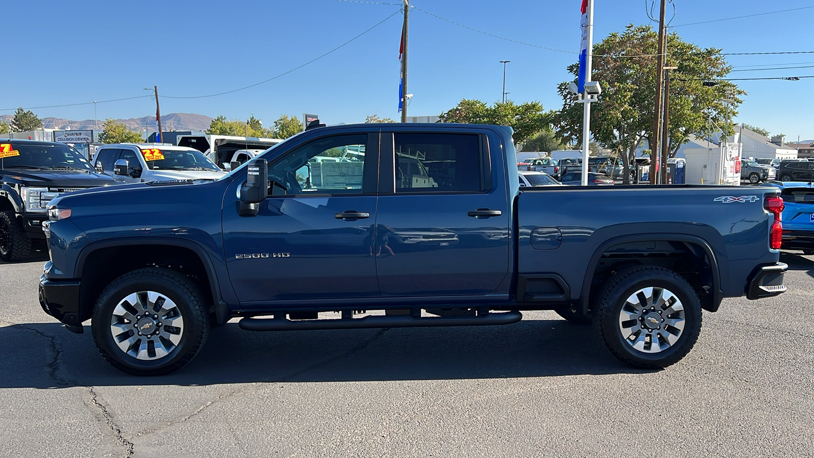 2025 Chevrolet Silverado 2500HD Custom 8